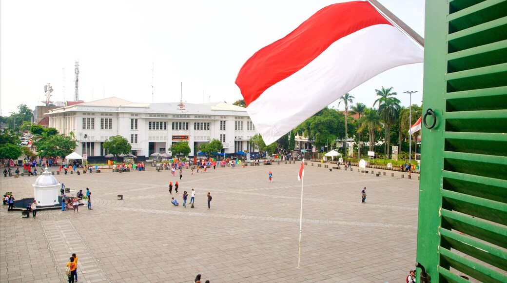 Jakarta History Museum which includes a square or plaza