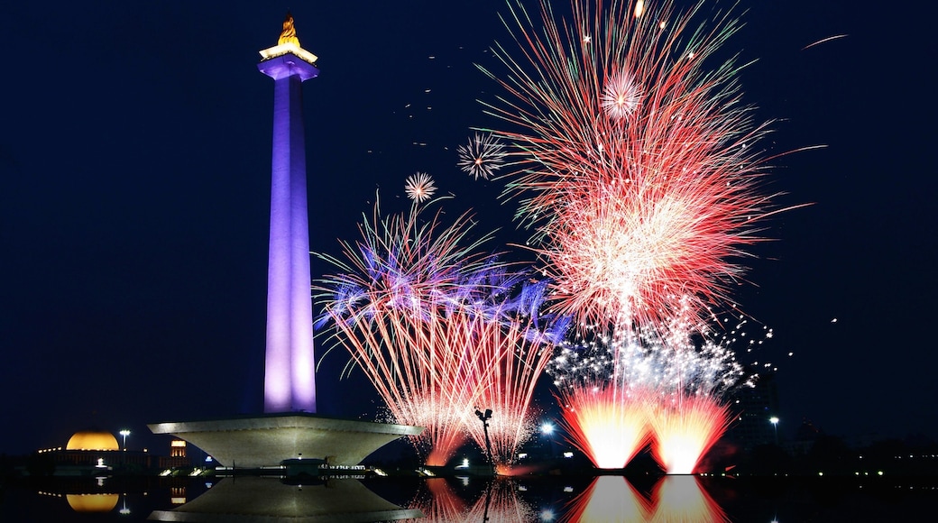 国家英雄纪念碑