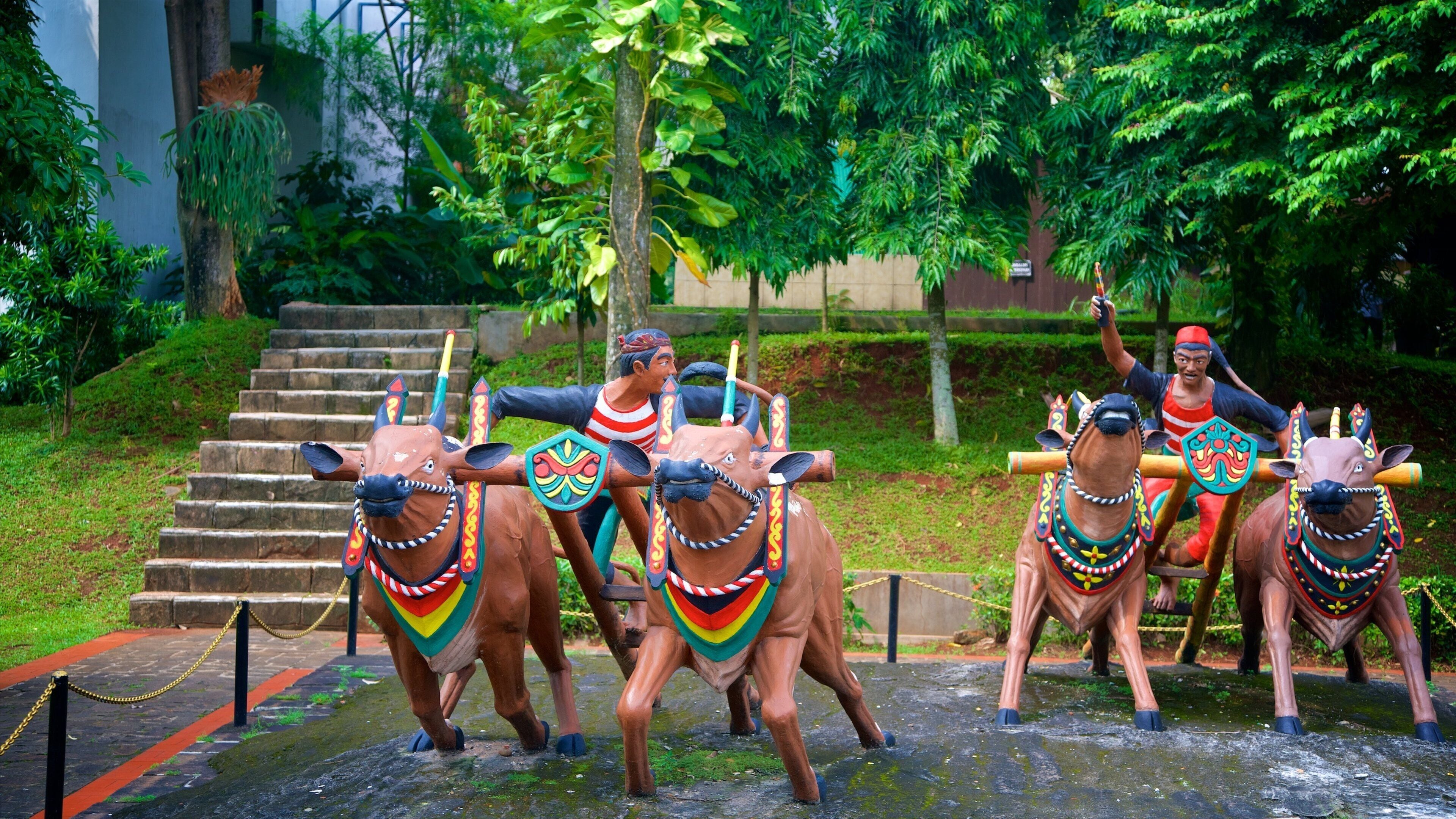 Taman Mini Indonesia Indah which includes outdoor art