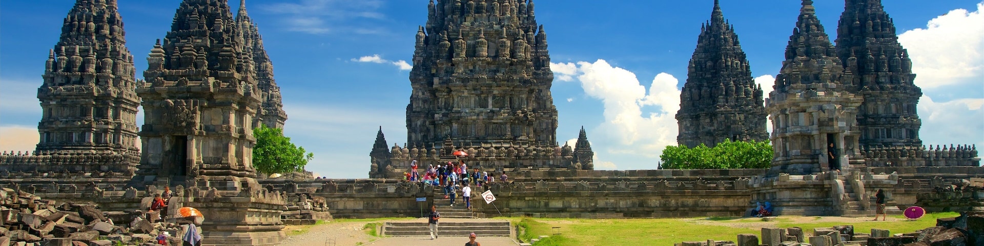 Prambanan Temple which includes a park, a ruin and heritage architecture