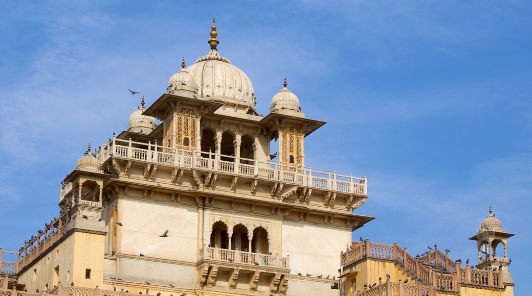 Central Museum featuring heritage architecture