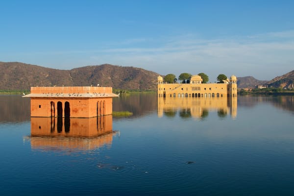 Jal Mahal which includes a lake or waterhole