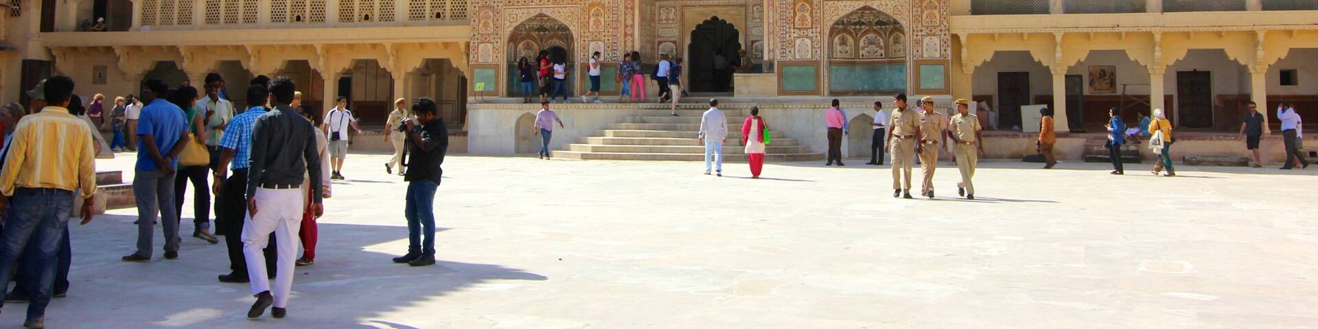 Amber Fort showing a square or plaza, a city and heritage architecture