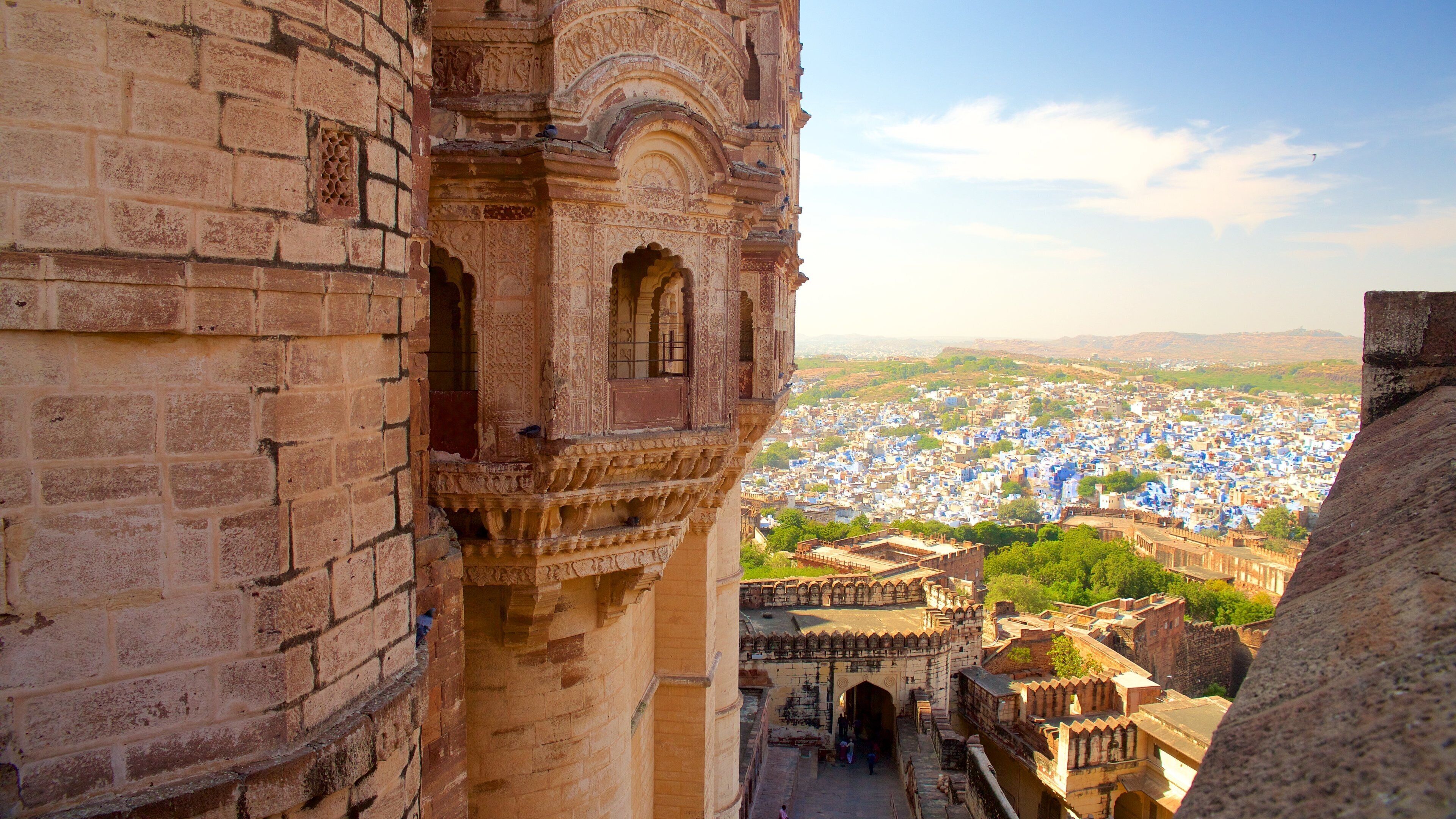 Mehrangarh Fort featuring heritage architecture, heritage elements and a castle