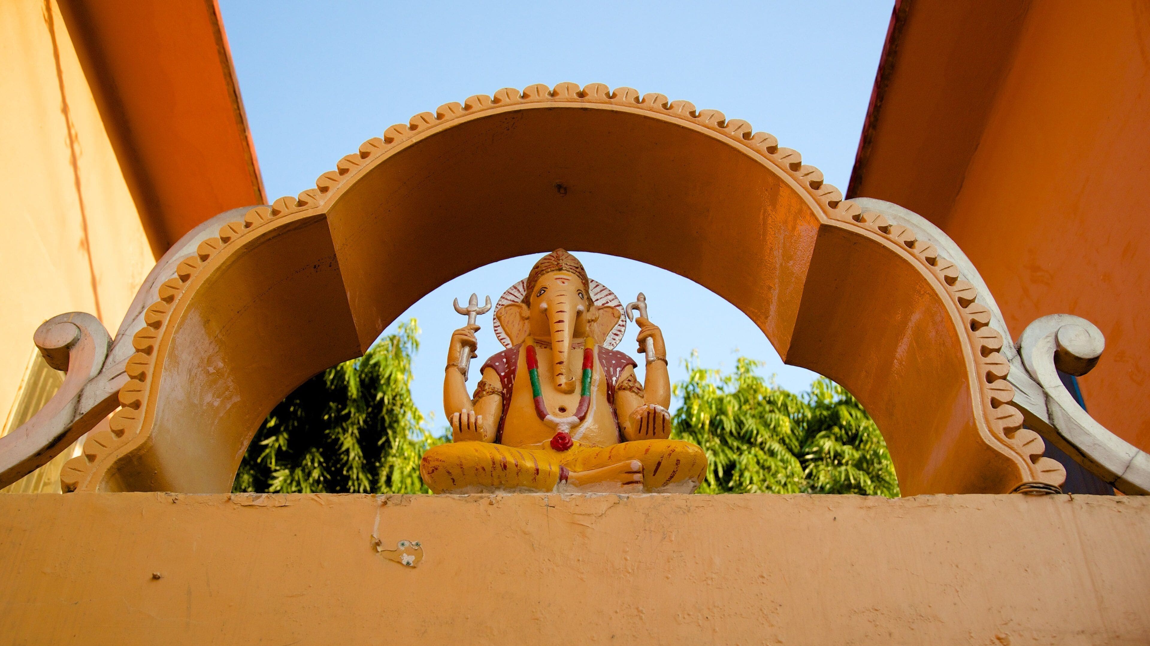 Parmarth Niketan og byder på et tempel eller et tilbedelsessted