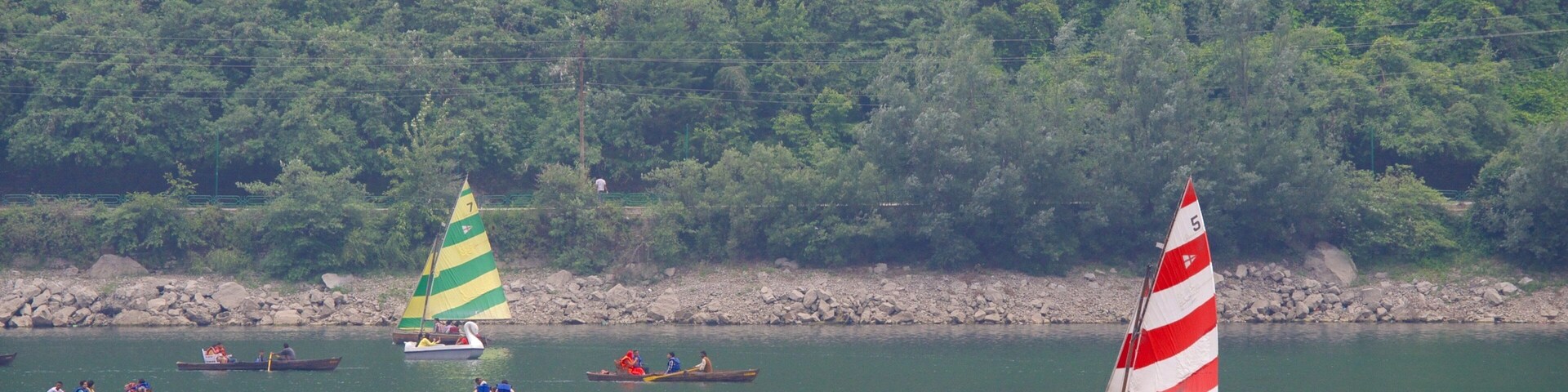 Nainital Lake showing sailing, kayaking or canoeing and a lake or waterhole