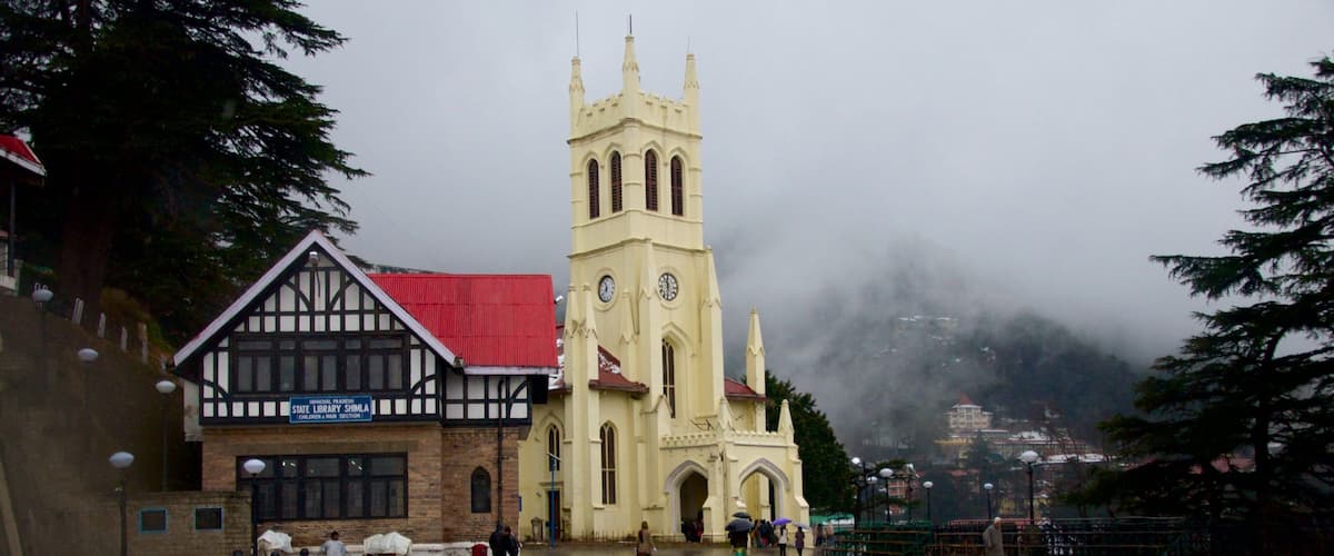 Christ Church showing a church or cathedral