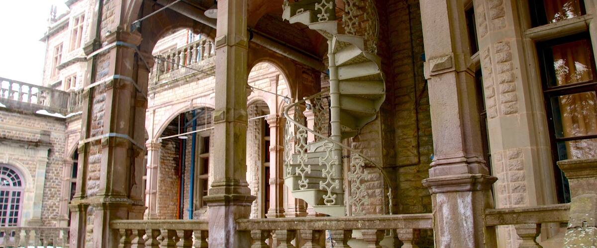 Viceregal Lodge que incluye arquitectura patrimonial