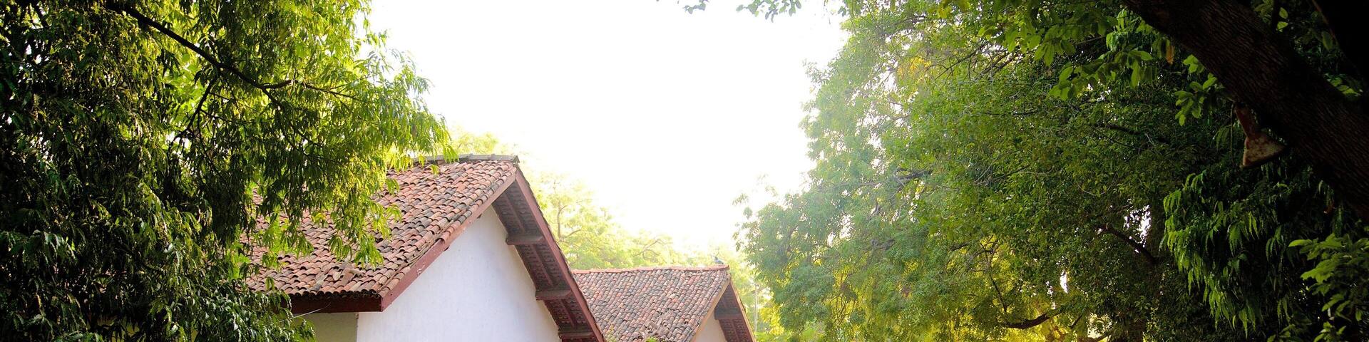 Gandhi Ashram que incluye aspectos religiosos