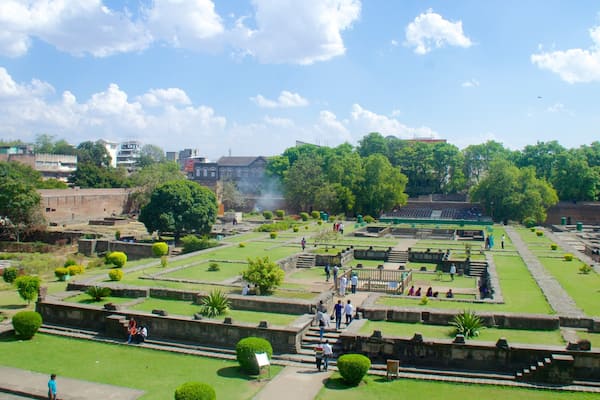 Shaniwar Wada mit einem Garten