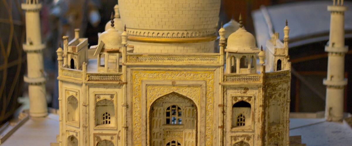 拉賈丁卡爾科爾卡博物館 呈现出 內部景觀 和 藝術