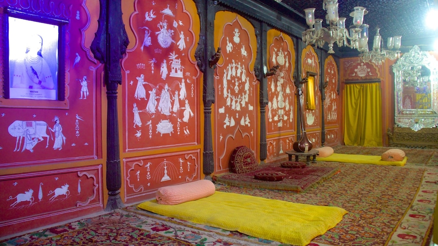 Museo Raja Dinkar Kelkar que incluye vista interna