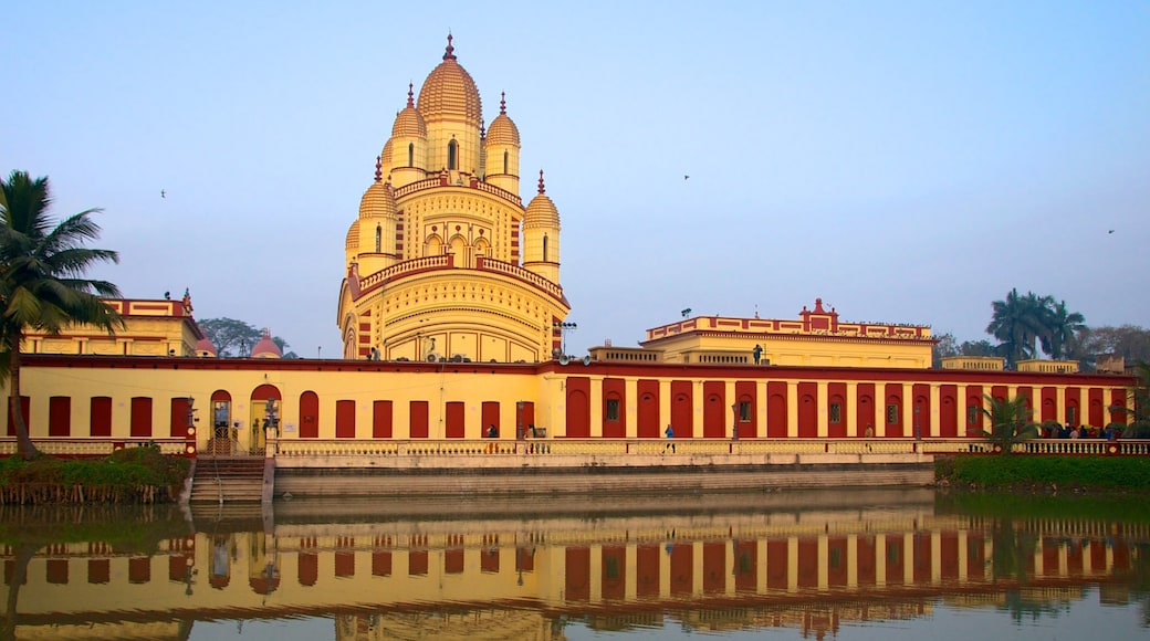 Tempio di Dakshineswar Kali mostrando città, tempio o luogo di culto e religiosità
