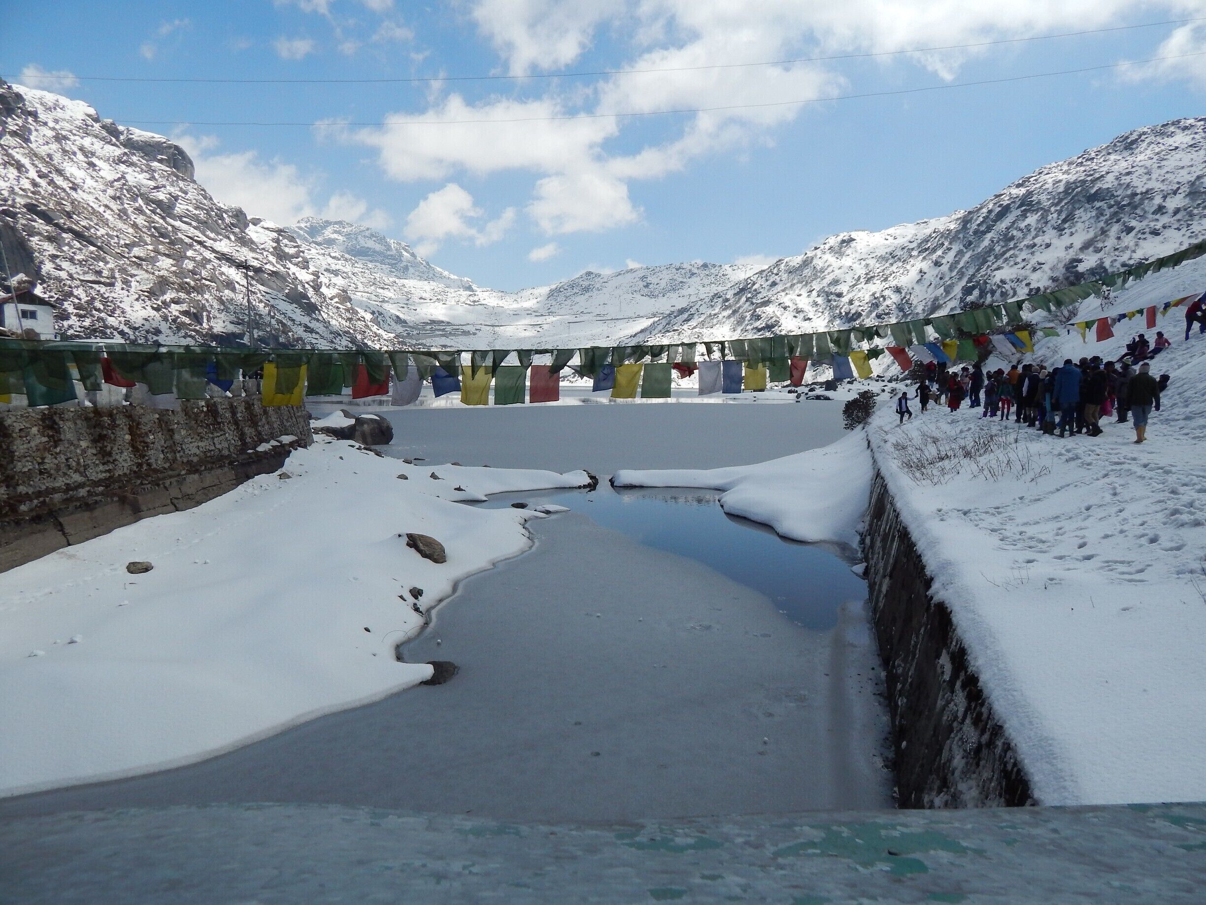 One of the few and awesome high altitude lakes in India. The lake becomes doubly attractive with the reflections of the surrounding hills in the water.
#WinterWonders #lifeatexpedia