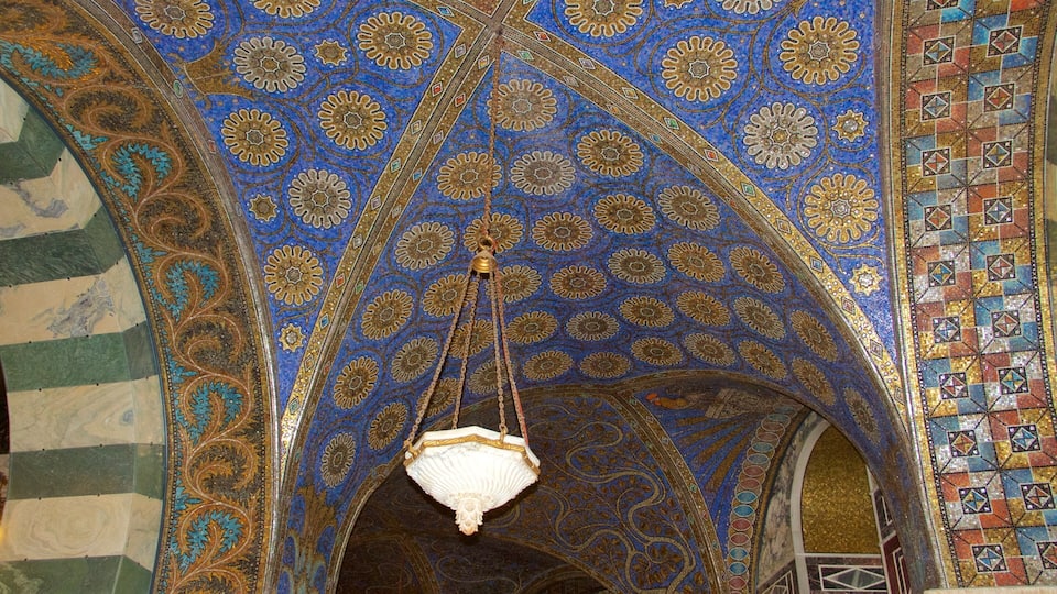 Aachen Cathedral showing heritage architecture, religious aspects and heritage elements
