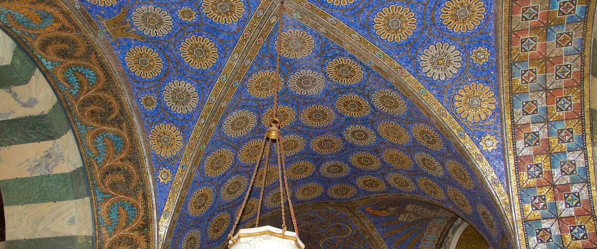 Aachen Cathedral featuring heritage elements, a church or cathedral and heritage architecture
