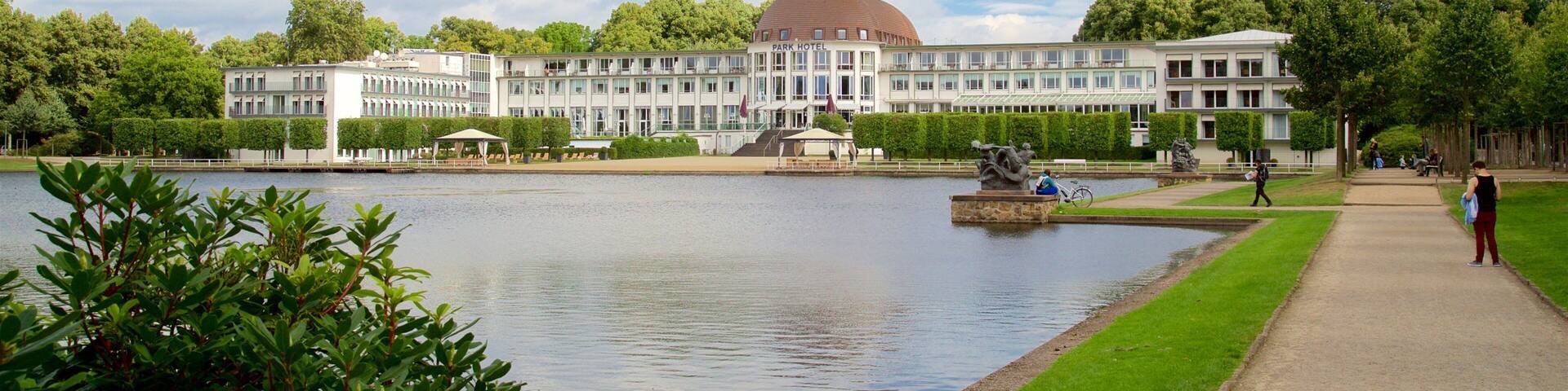 Findorff showing a lake or waterhole