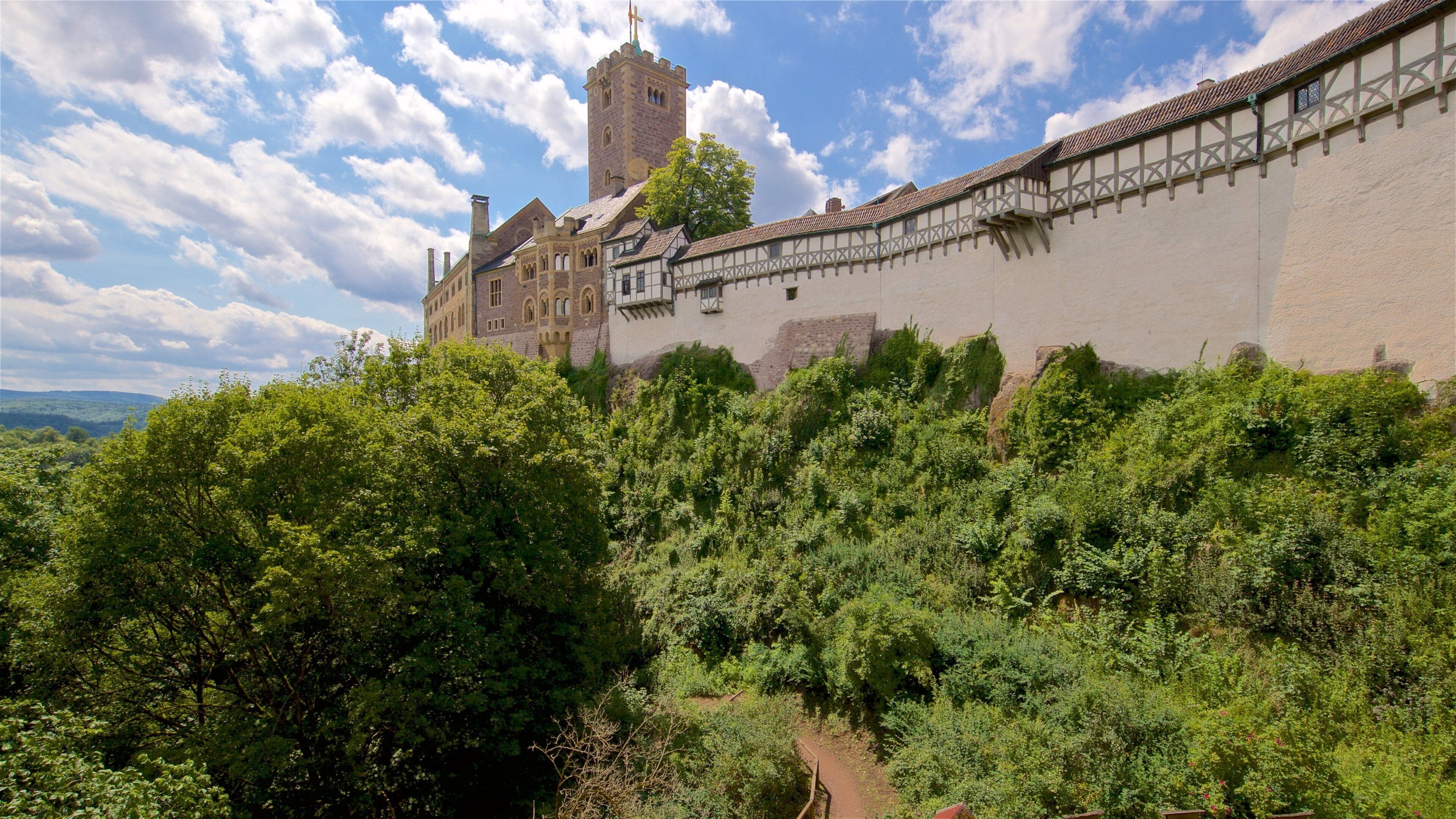 Wartburg Castle which includes a castle and heritage elements