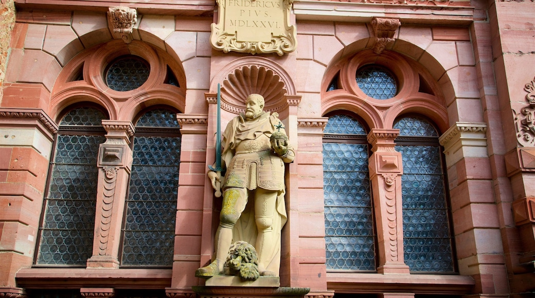 Heidelberg Castle which includes heritage elements