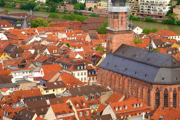 Church of the Holy Spirit which includes a city and heritage elements
