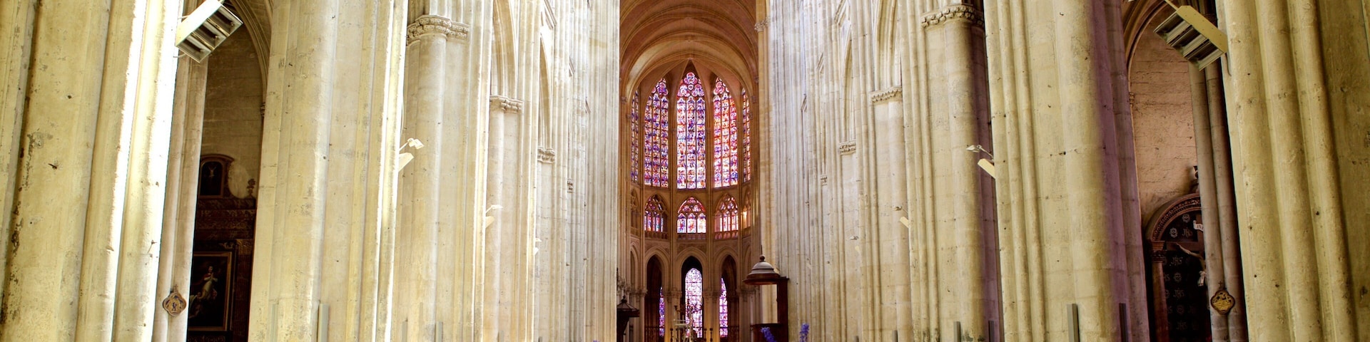 Tours Cathedral featuring a church or cathedral, heritage architecture and interior views