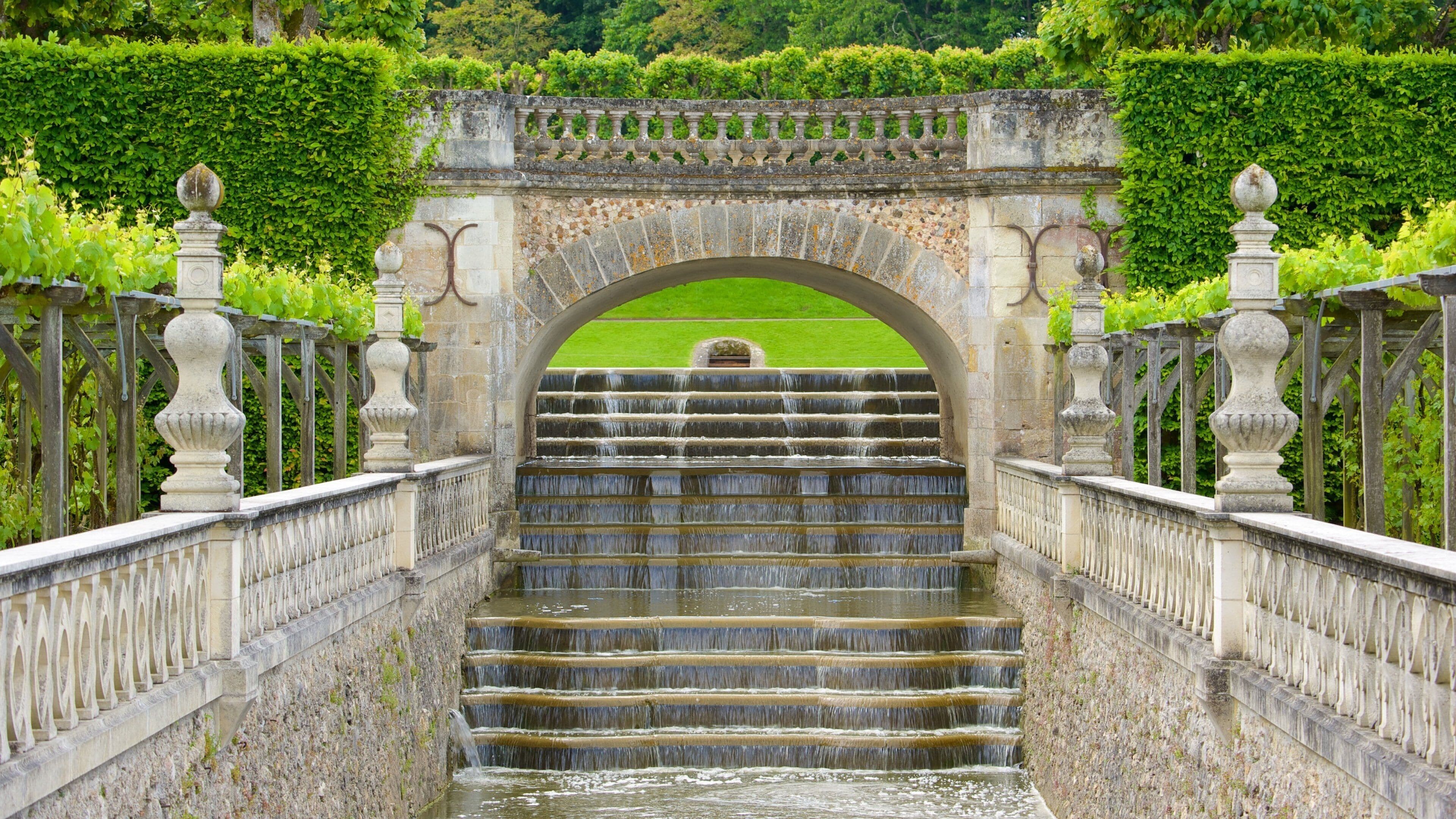 Chateau de Villandry caracterizando um castelo e um jardim