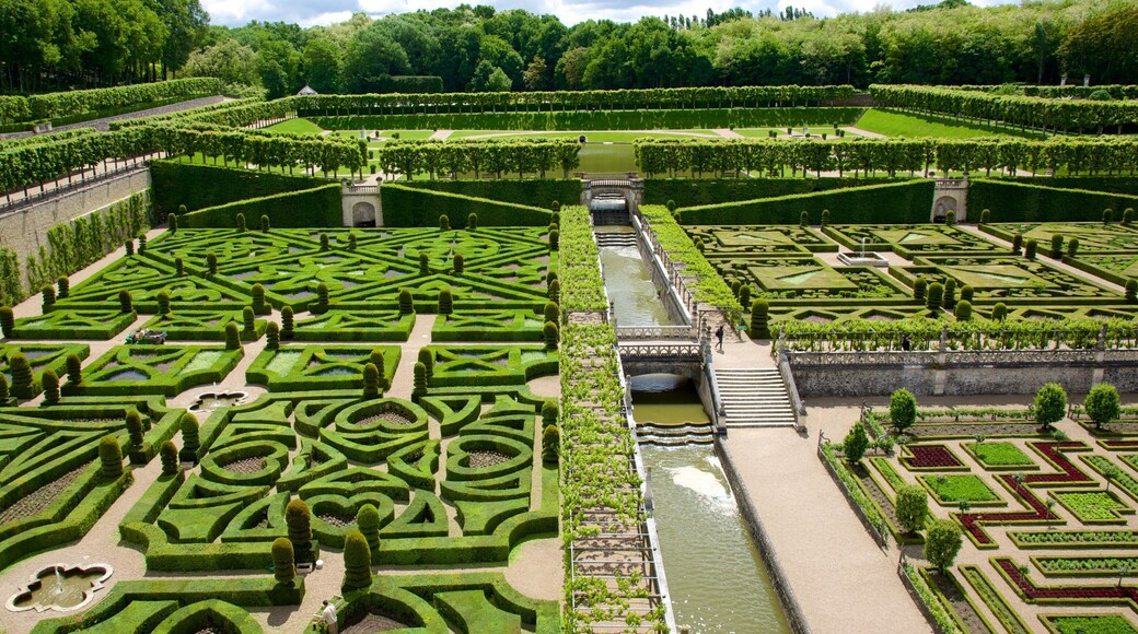 Chùteau de Villandry presenterar ett slott och en trÀdgÄrd