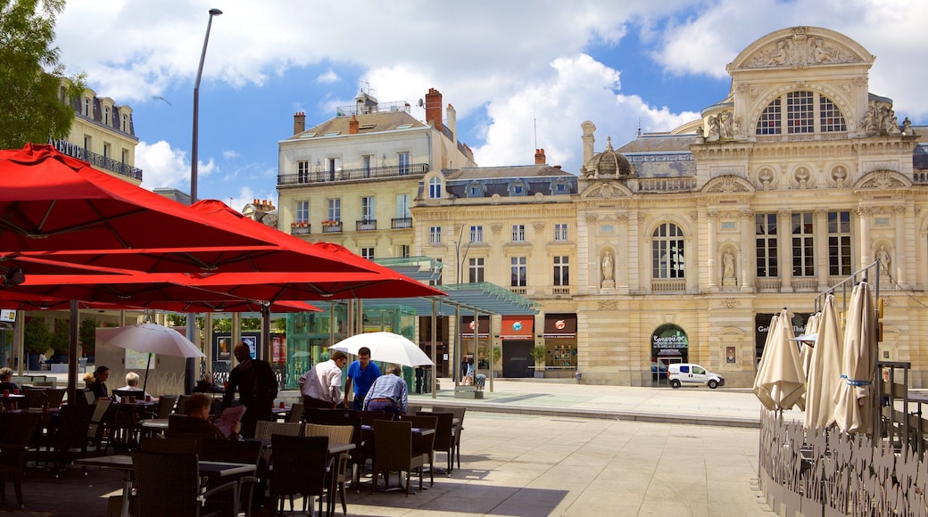 Place du Ralliement som inkluderer torg eller plass, spise utendørs og kaféstil