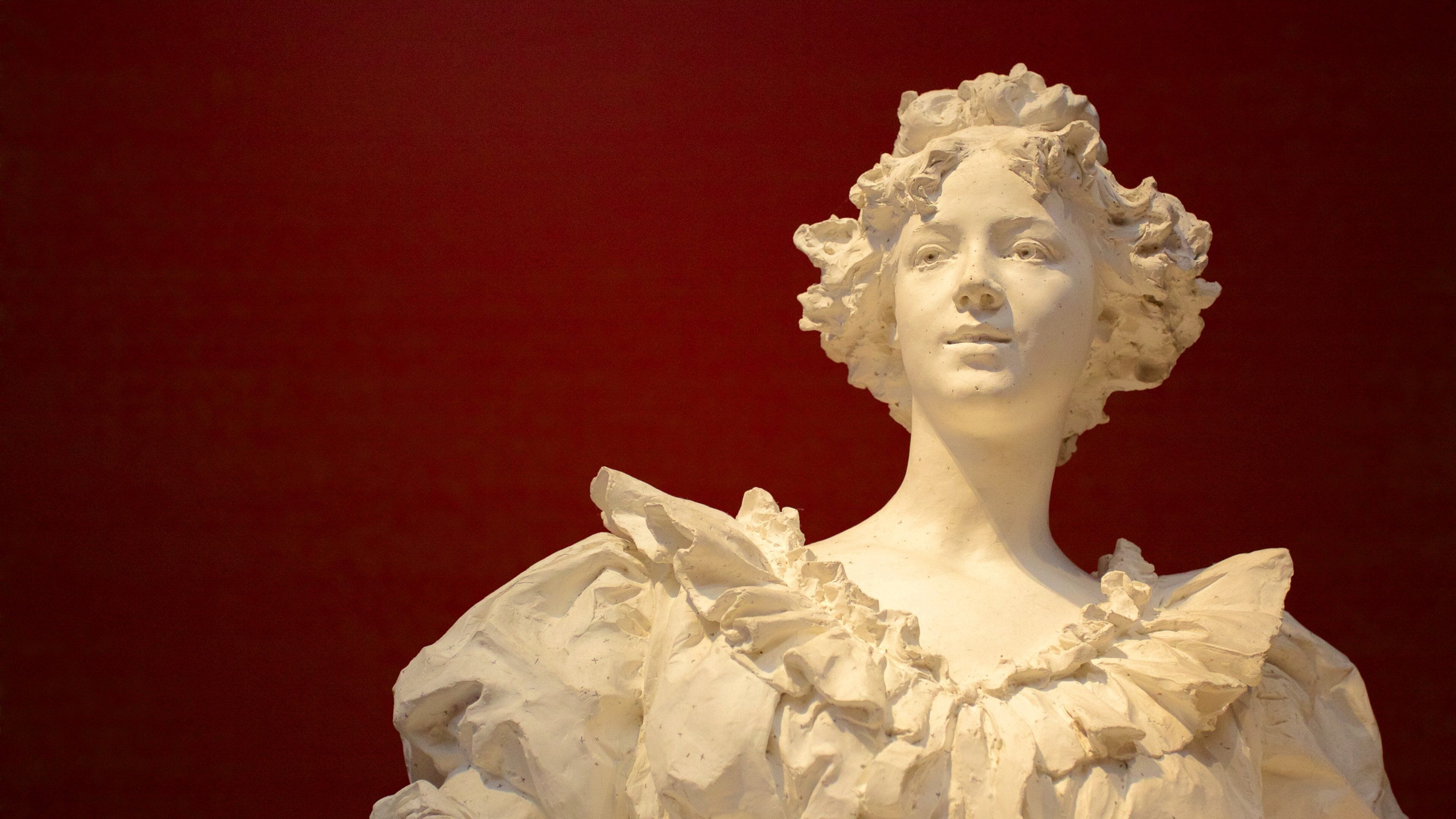 뮐루즈순수미술관 이 포함 동상 또는 조각상