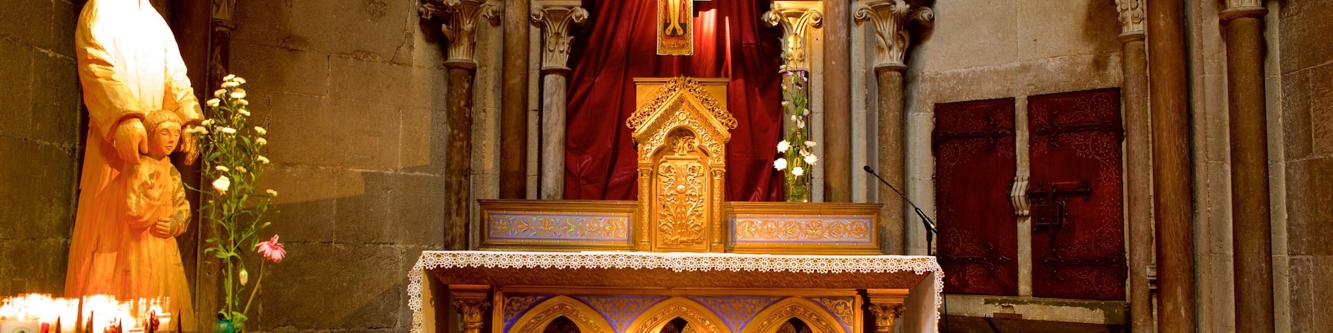 Church of Notre Dame which includes religious elements