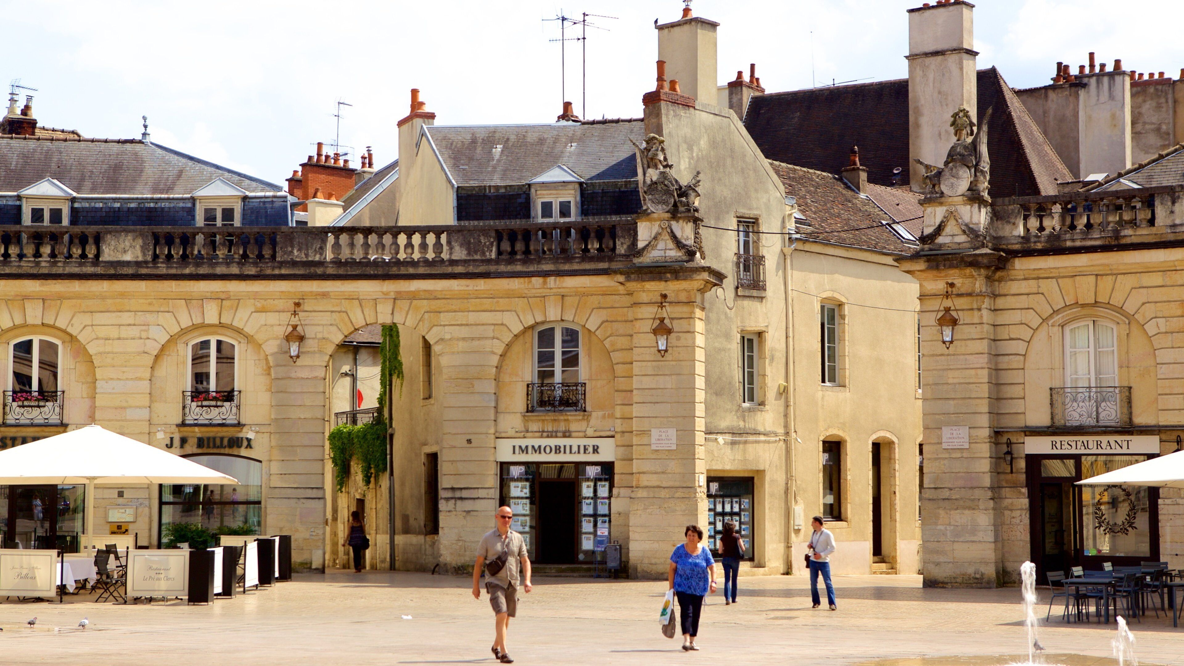 Liberation Square showing a square or plaza