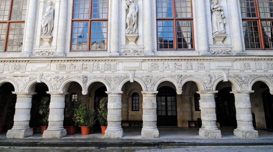 GBEW6C Hotel de Ville, town hall, La Rochelle, Charente-Maritime, Poitou-Charentes, France