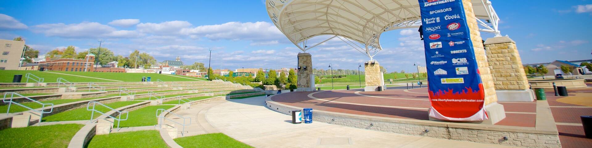 Outdoor amphitheater in Alton, Illinois showcasing a beautiful sky and landscaped surroundings