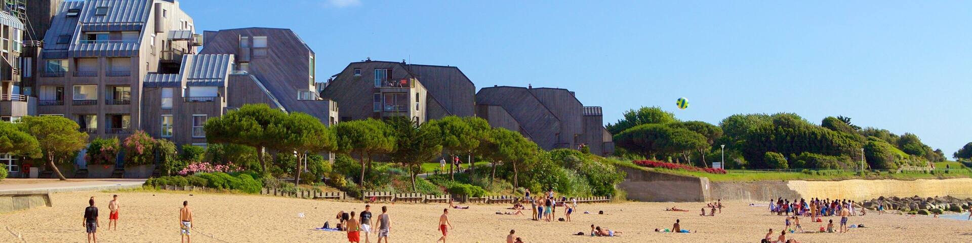 Minimes Beach featuring a sandy beach