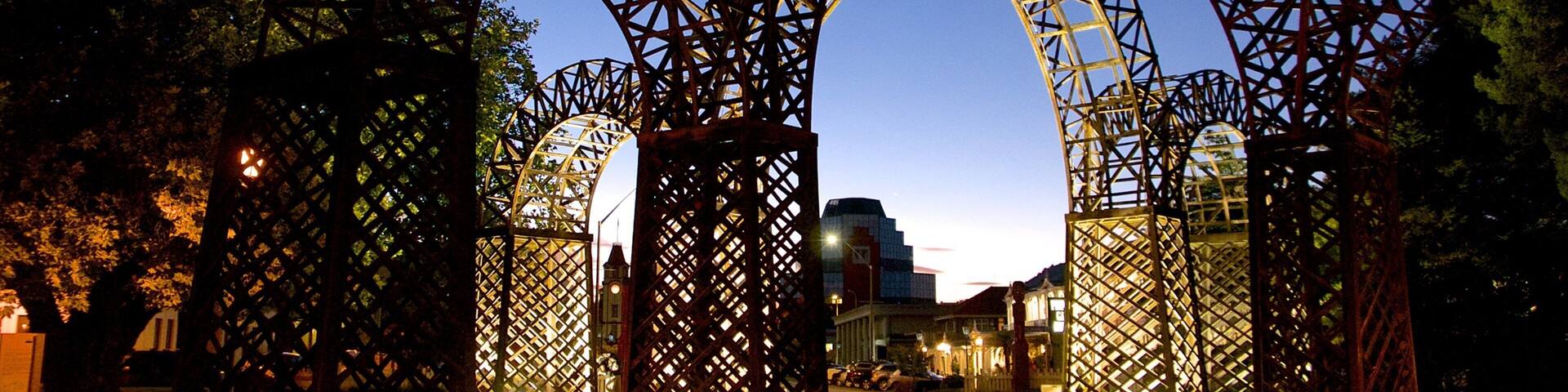 ガバメント ガーデンズ どの含み 夜景 と 公園