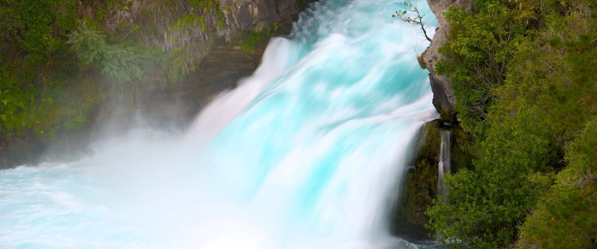 Huka Falls featuring rapids