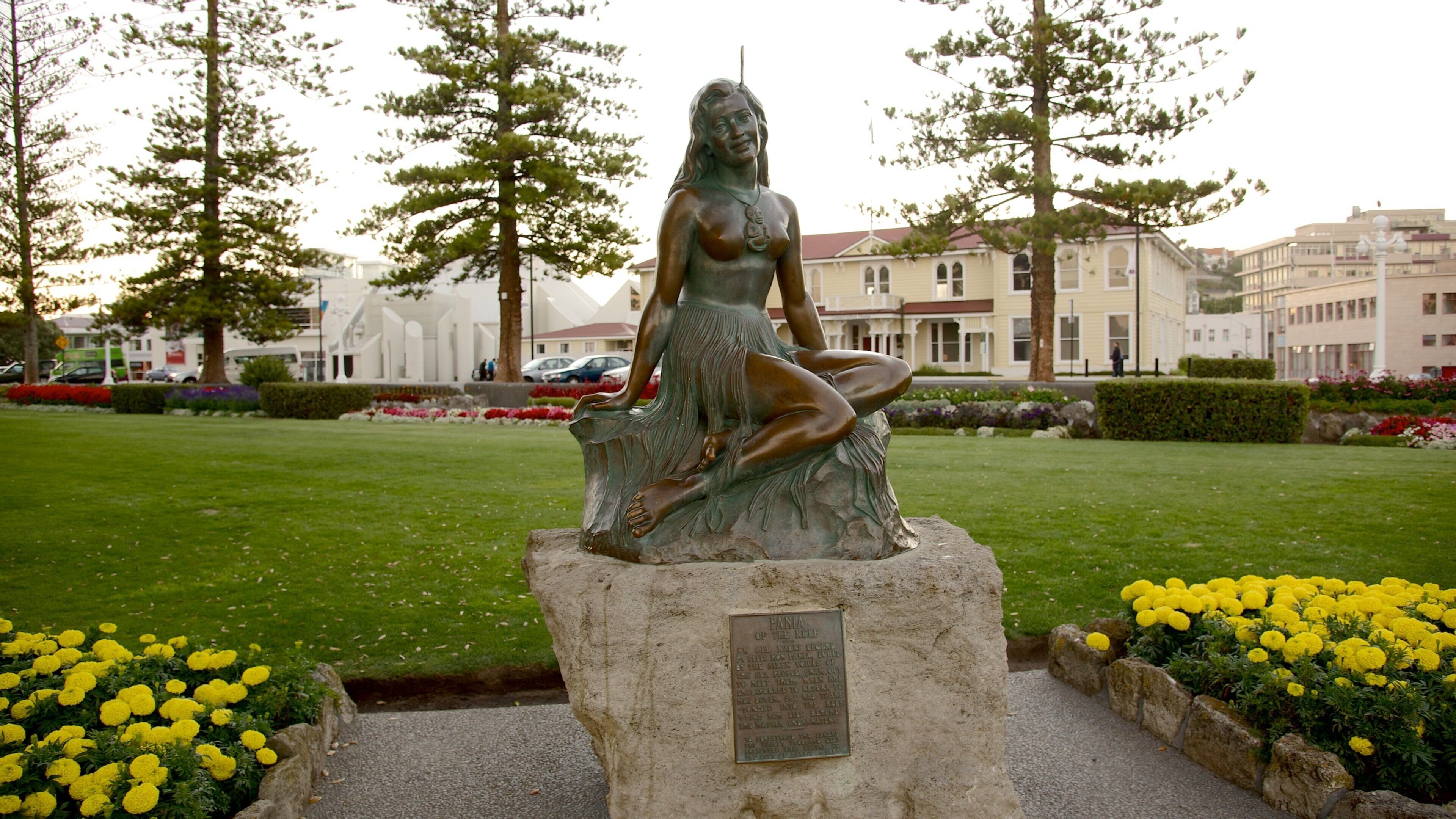Pania of the Reef showing a garden