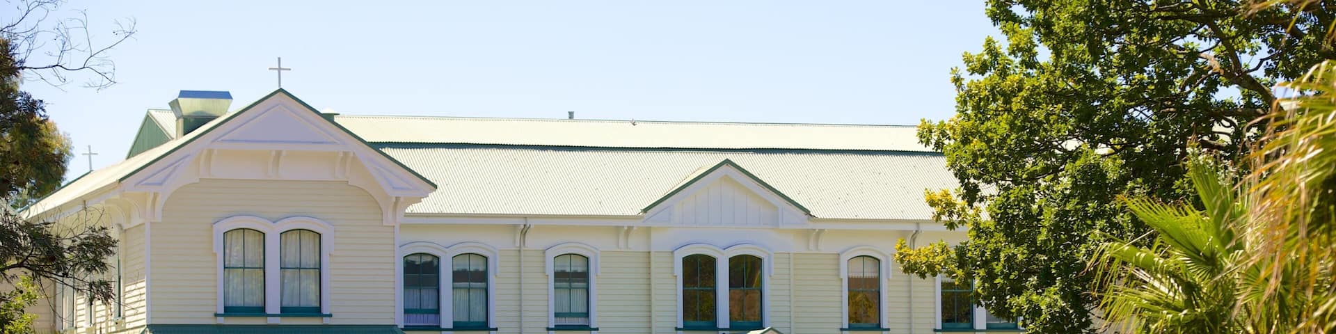 Mission Estate Winery which includes heritage elements