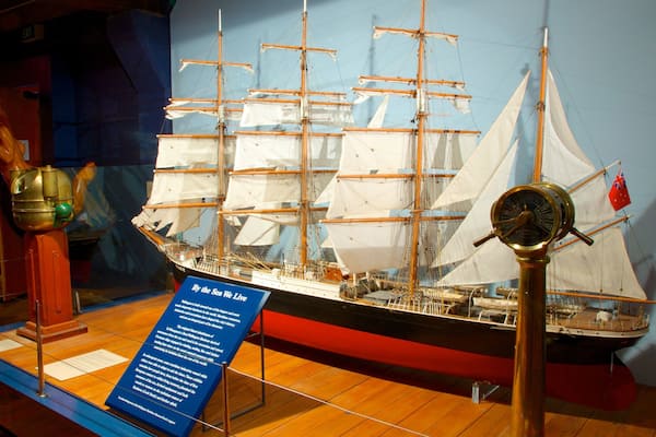 Museum of Wellington City and Sea showing interior views