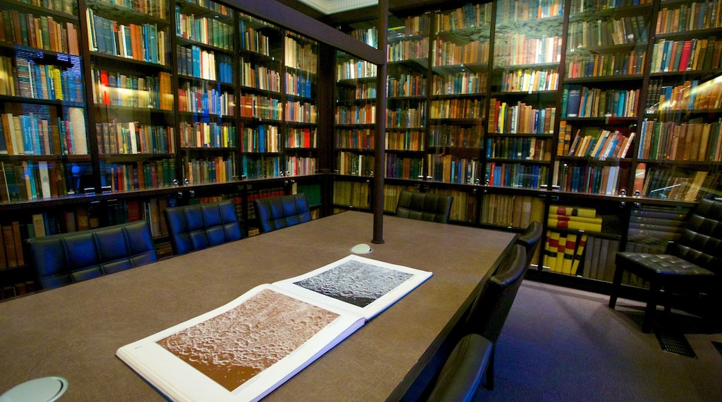 Carter Observatory som visar ett observatorium och interiörer