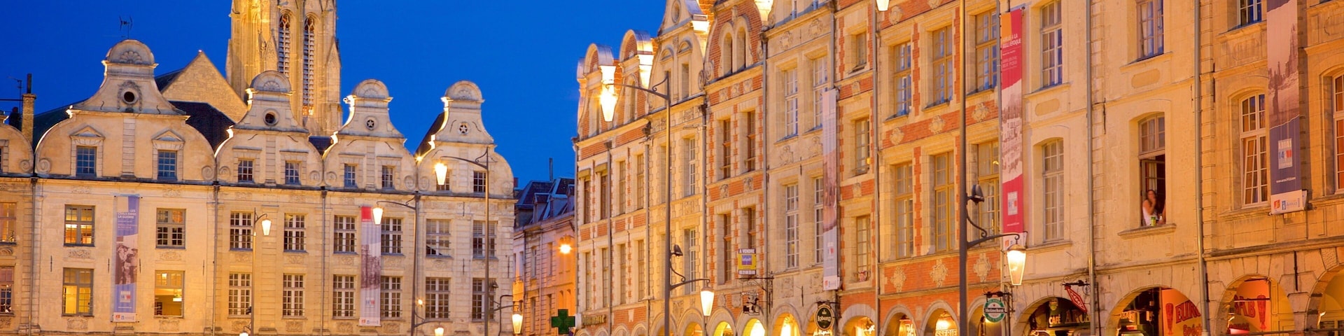 Place des Heros featuring night scenes, heritage architecture and heritage elements