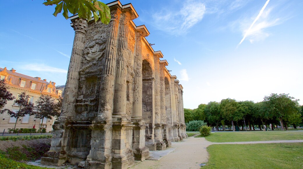 Mars Gate which includes a garden, heritage elements and building ruins