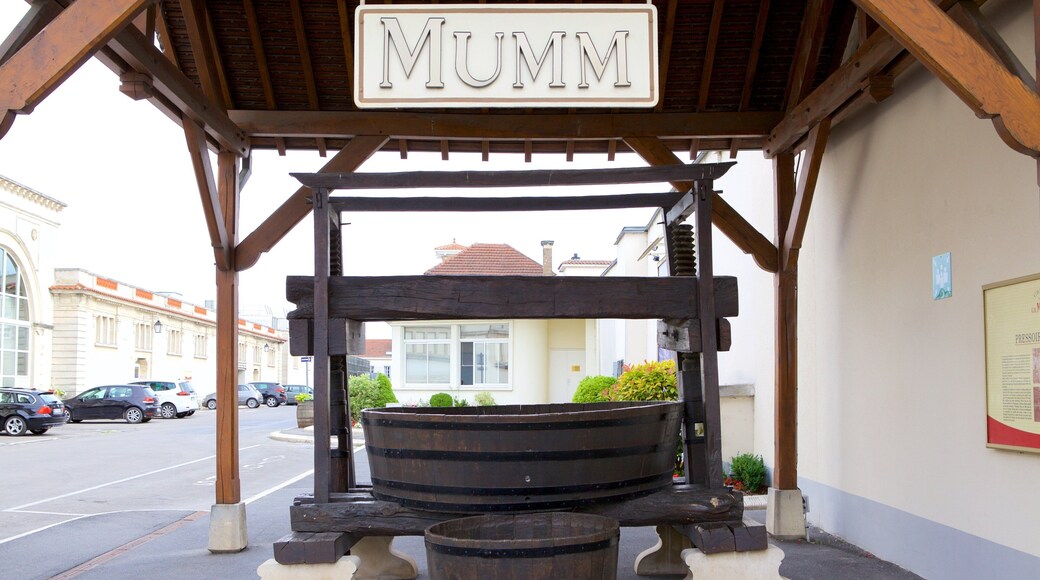 Mumm featuring heritage elements