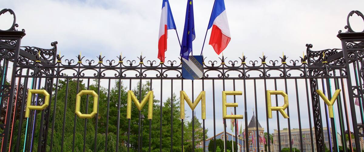 Reims qui includes patrimoine historique