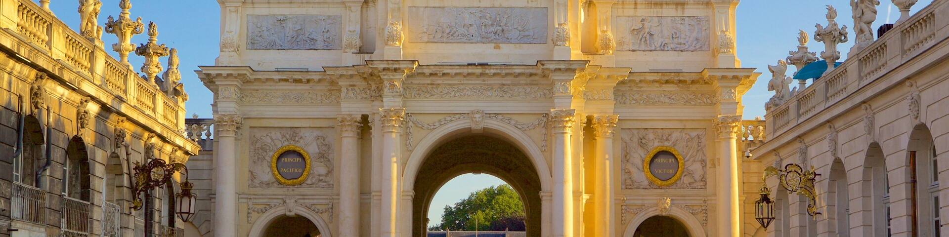 Place Stanislas montrant patrimoine historique et patrimoine architectural