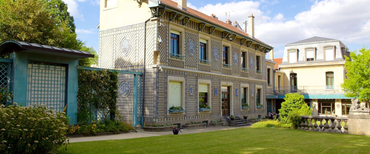 Musée de l\'École de Nancy som inkluderar historiska element och en trädgård