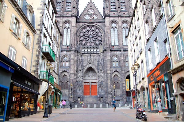 クレルモン フェラン大聖堂 表示 都市, 遺跡 と 教会あるいは大聖堂