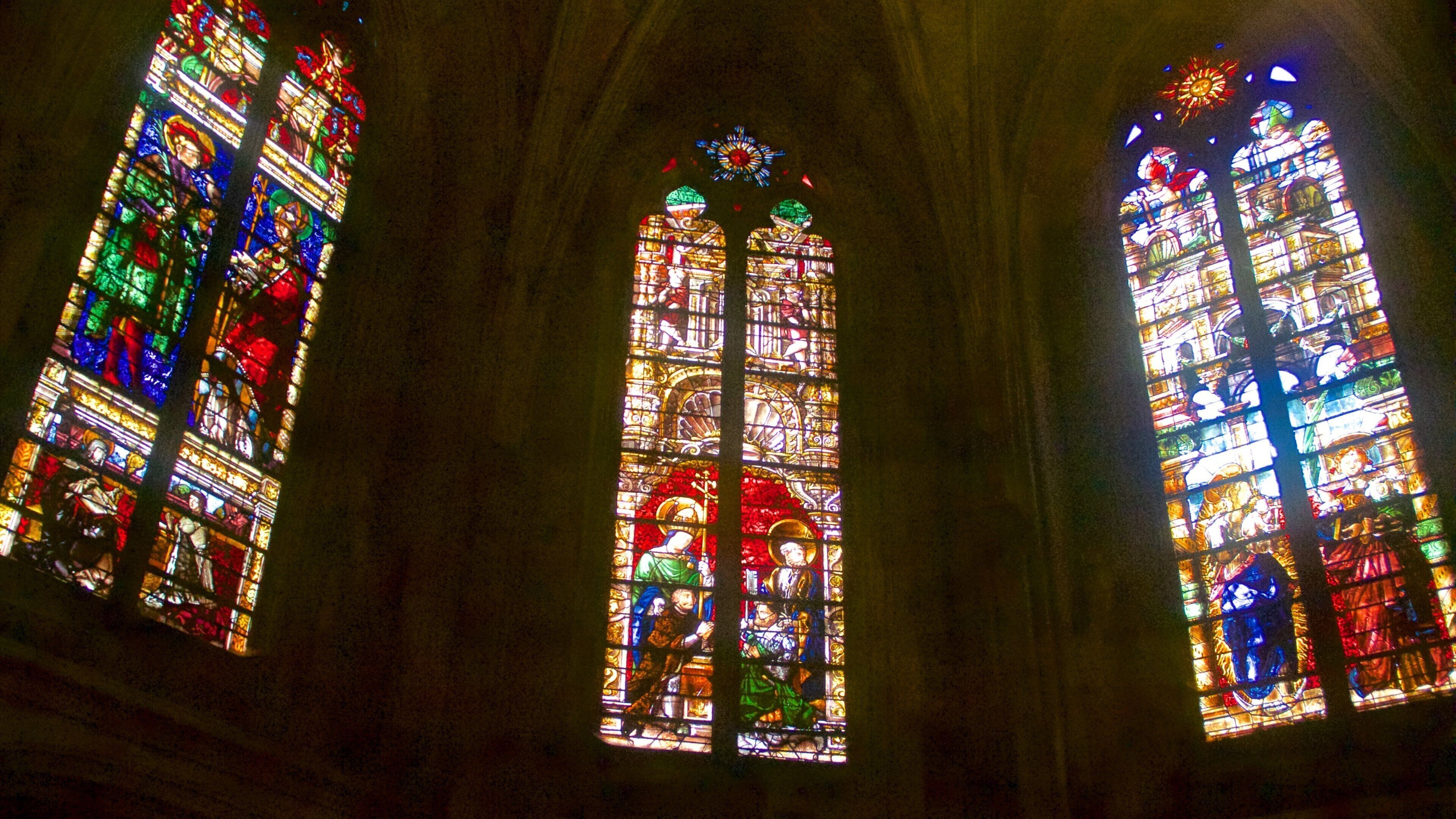Metz Cathedral featuring a church or cathedral, religious aspects and interior views