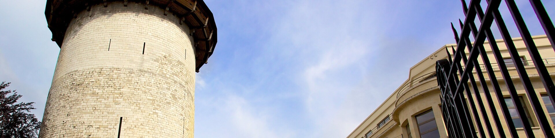 Quartier Vieux Marché-Cathédrale showing heritage elements