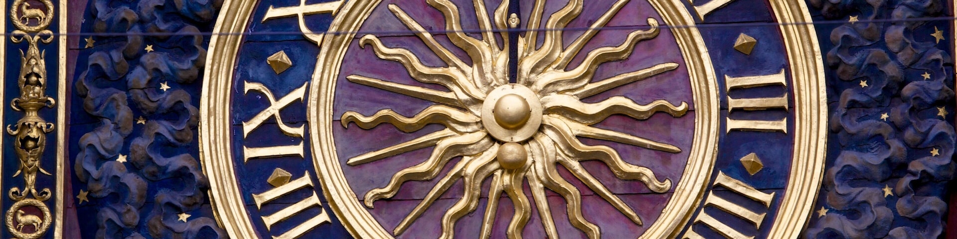 Gros Horloge que incluye arte